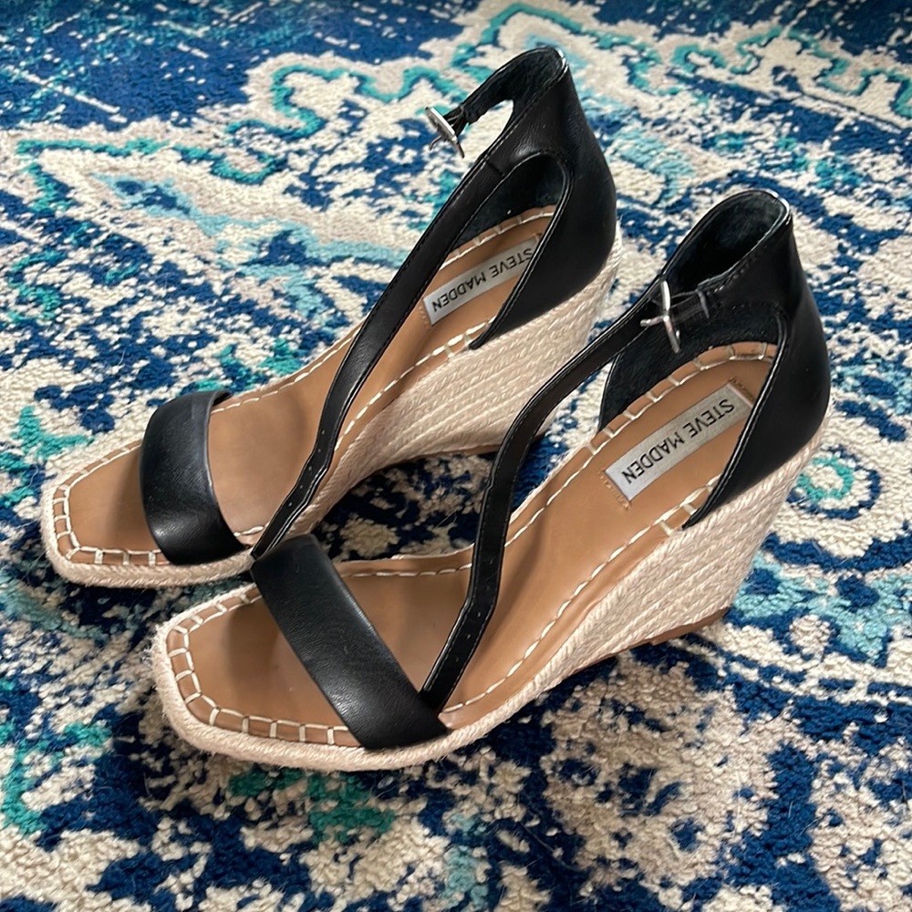 Steve Madden wedges